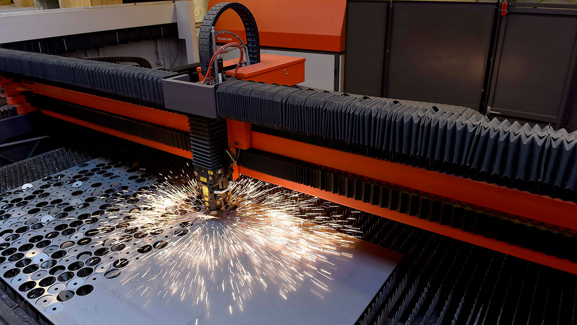 Iron-laser-cuttingphot